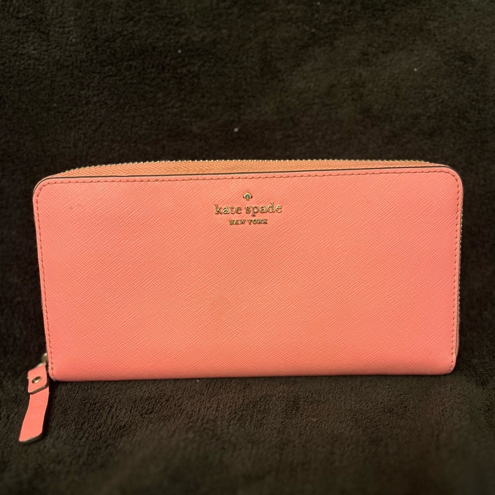 Kate Spade New York Wallet